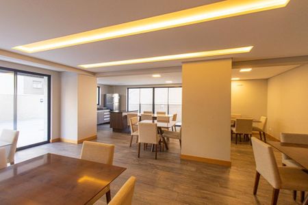 Apartamento para alugar com 71m², 2 quartos e 1 vagaÁrea comum - Salão de festas