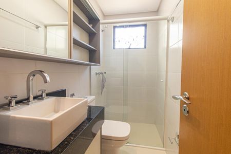 Apartamento para alugar com 71m², 2 quartos e 1 vagaBanheiro da Suite