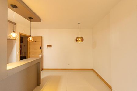 Apartamento para alugar com 71m², 2 quartos e 1 vagaSala