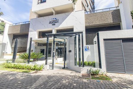 Apartamento para alugar com 71m², 2 quartos e 1 vagaFachada do Condominio