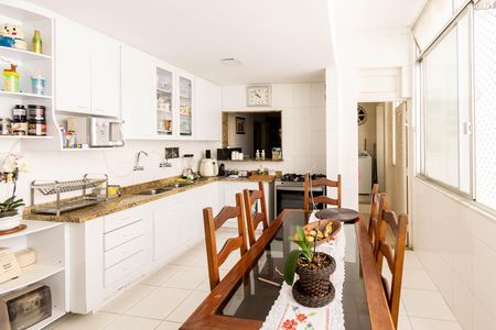 Apartamento à venda com 285m², 3 quartos e 1 vaga