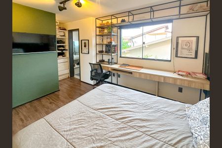 Casa para alugar com 314m², 4 quartos e 2 vagasSuíte 3