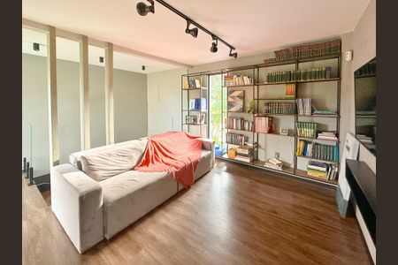 Casa para alugar com 314m², 4 quartos e 2 vagasSala de TV