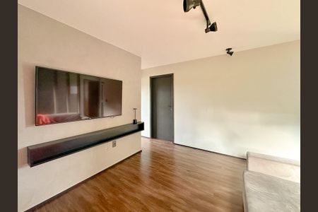Casa para alugar com 314m², 4 quartos e 2 vagasSala de TV