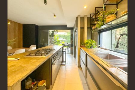 Casa para alugar com 314m², 4 quartos e 2 vagasCozinha