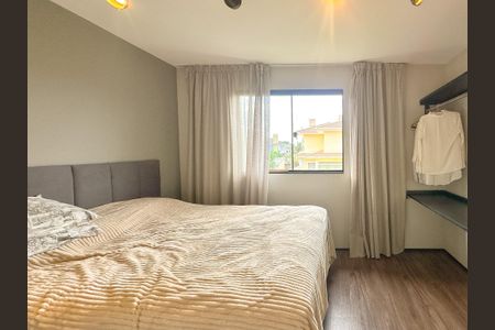 Casa para alugar com 314m², 4 quartos e 2 vagasSuíte 2