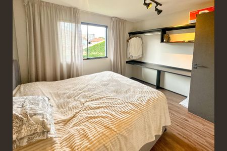 Casa para alugar com 314m², 4 quartos e 2 vagasSuíte 2