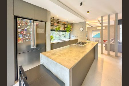 Casa para alugar com 314m², 4 quartos e 2 vagasCozinha