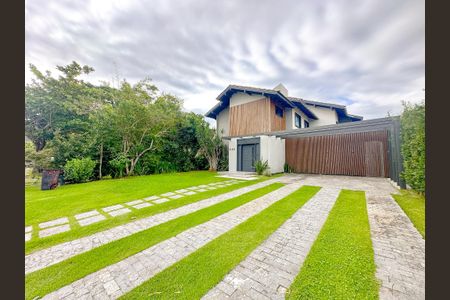 Casa para alugar com 314m², 4 quartos e 2 vagasGaragem