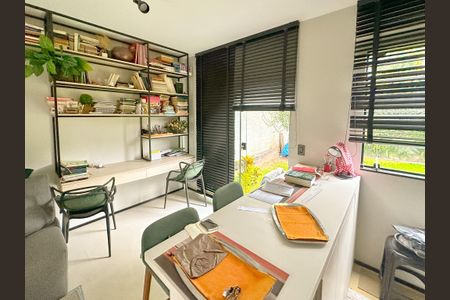 Casa para alugar com 314m², 4 quartos e 2 vagasSalão de Festas