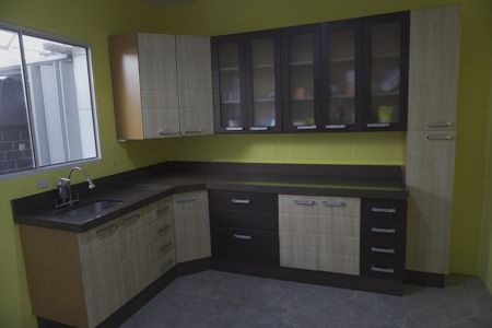 Casa de Condomínio para alugar com 2 quartos, 50m² em Vila Nova Curuca, São Paulo