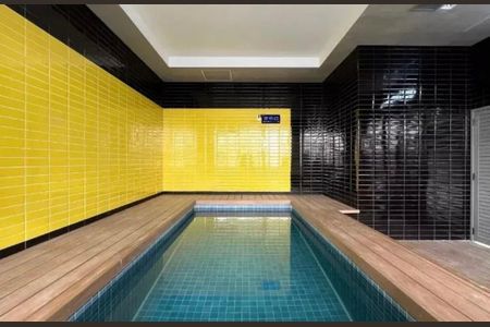 Apartamento à venda com 78m², 2 quartos e 1 vaga