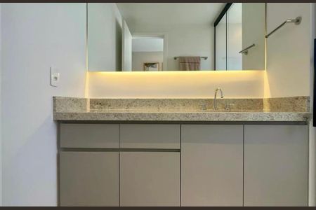 Apartamento à venda com 78m², 2 quartos e 1 vaga