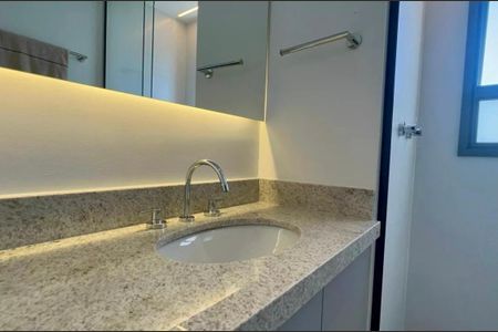 Apartamento à venda com 78m², 2 quartos e 1 vaga
