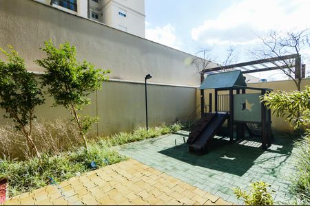 Apartamento para alugar com 106m², 2 quartos e 2 vagasÁrea comum - Playground