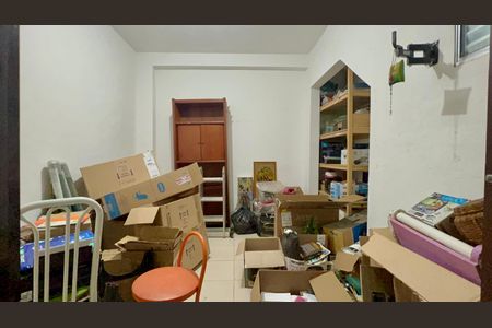 Casa à venda com 130m², 3 quartos e sem vagaSuíte 2