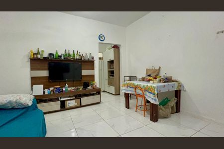 Sala de casa à venda com 3 quartos, 130m² em Cerqueira César, São Paulo