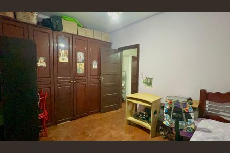 Casa à venda com 130m², 3 quartos e sem vagaSuíte 1