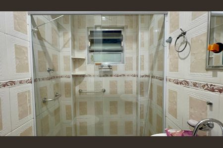 Casa à venda com 130m², 3 quartos e sem vagaBanheiro da Suíte 2