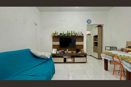 Casa à venda com 130m², 3 quartos e sem vagaSala