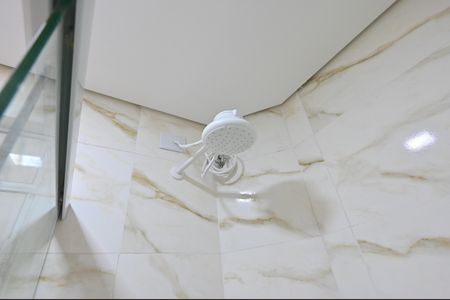 Banheiro Social de kitnet/studio para alugar com 1 quarto, 16m² em Vila do Encontro, São Paulo