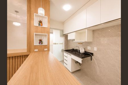 Cozinha de apartamento para alugar com 3 quartos, 60m² em Jardim Santa Genebra, Campinas