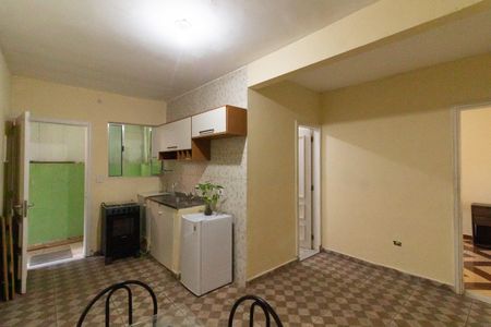 Sala - Cozinha de casa para alugar com 1 quarto, 51m² em Jardim Celeste, São Paulo