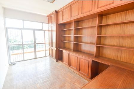 Apartamento à venda com 160m², 4 quartos e 4 vagasQuarto 1