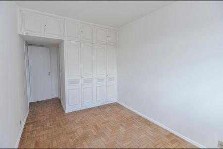 Apartamento à venda com 160m², 4 quartos e 4 vagasSuíte 2