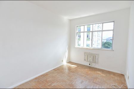 Apartamento à venda com 160m², 4 quartos e 4 vagasSuíte 2