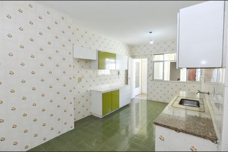 Apartamento à venda com 160m², 4 quartos e 4 vagasCozinha