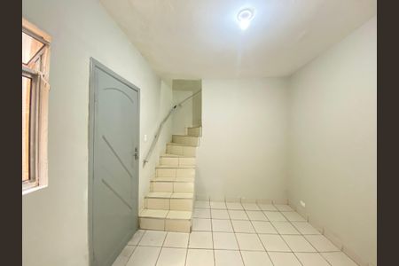 Sala de casa para alugar com 2 quartos, 80m² em Vila Cachoeira, São Paulo