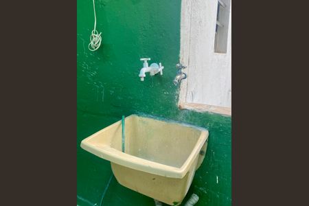 Casa para alugar com 80m², 2 quartos e sem vagaÁrea de Serviço