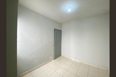 Casa para alugar com 80m², 2 quartos e sem vagaQuarto 2