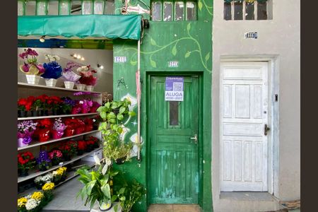 Casa para alugar com 80m², 2 quartos e sem vagaFachada 