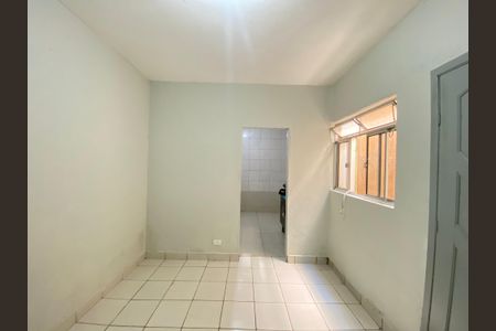 Sala de casa para alugar com 2 quartos, 80m² em Vila Cachoeira, São Paulo