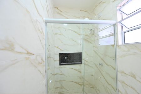 Banheiro Social de kitnet/studio para alugar com 1 quarto, 16m² em Vila do Encontro, São Paulo