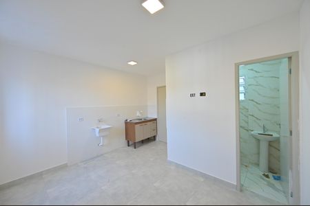 Sala/Quarto de kitnet/studio para alugar com 1 quarto, 16m² em Vila do Encontro, São Paulo