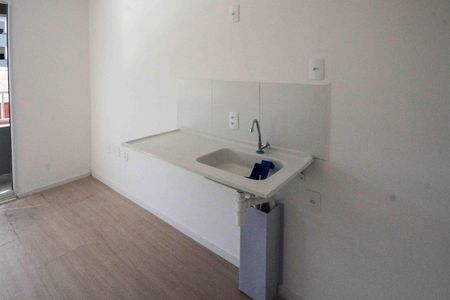 Cozinha de kitnet/studio para alugar com 1 quarto, 18m² em Jardim Imperador (zona Leste), São Paulo