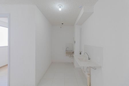 Apartamento para alugar com 33m², 2 quartos e sem vagaSala/Cozinha/Área de Serviço 