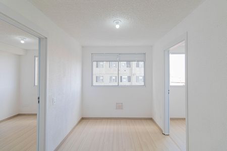 Sala/Cozinha/Área de Serviço  de apartamento para alugar com 2 quartos, 33m² em Vila Silvia, São Paulo
