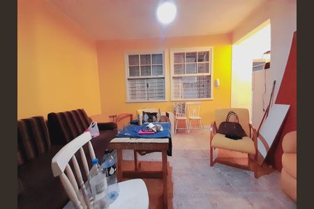 Sala de apartamento para alugar com 1 quarto, 53m² em Centro Histórico, Porto Alegre