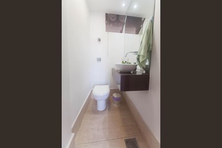 Apartamento para alugar com 168m², 4 quartos e 2 vagasLavabo