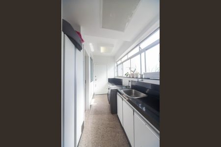 Apartamento para alugar com 168m², 4 quartos e 2 vagasÁrea de Serviço