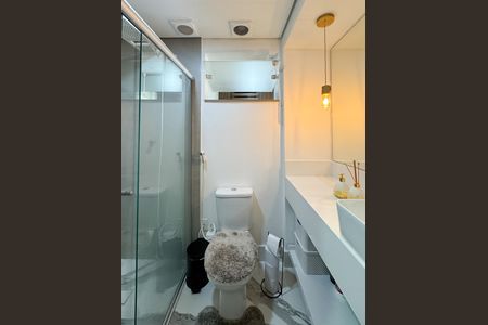 Apartamento à venda com 70m², 3 quartos e 1 vaga Apartamento à venda com 70m², 3 quartos e 1 vagaBanheiro Social