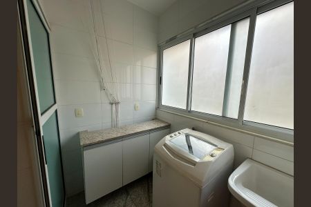 Apartamento à venda com 88m², 3 quartos e 2 vagasÁrea de serviço