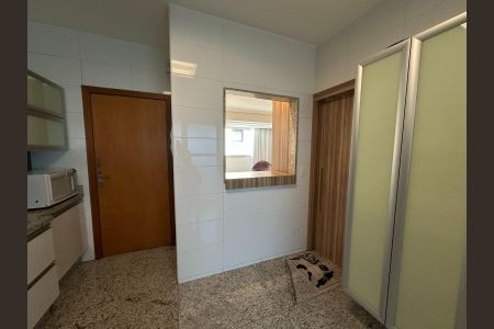 Apartamento à venda com 88m², 3 quartos e 2 vagasCozinha