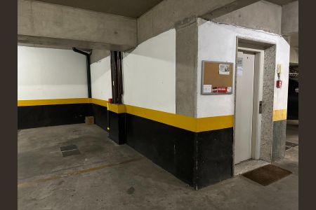 Apartamento à venda com 88m², 3 quartos e 2 vagasÁrea externa