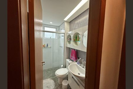 Apartamento à venda com 88m², 3 quartos e 2 vagasBanheiro