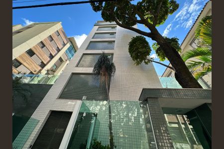 Apartamento à venda com 88m², 3 quartos e 2 vagasFachada